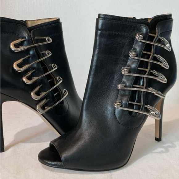 Katy Perry Women's Black 100mm Unity Pins Leather Ankle Boots Size 40.5 - Picture 7 of 16